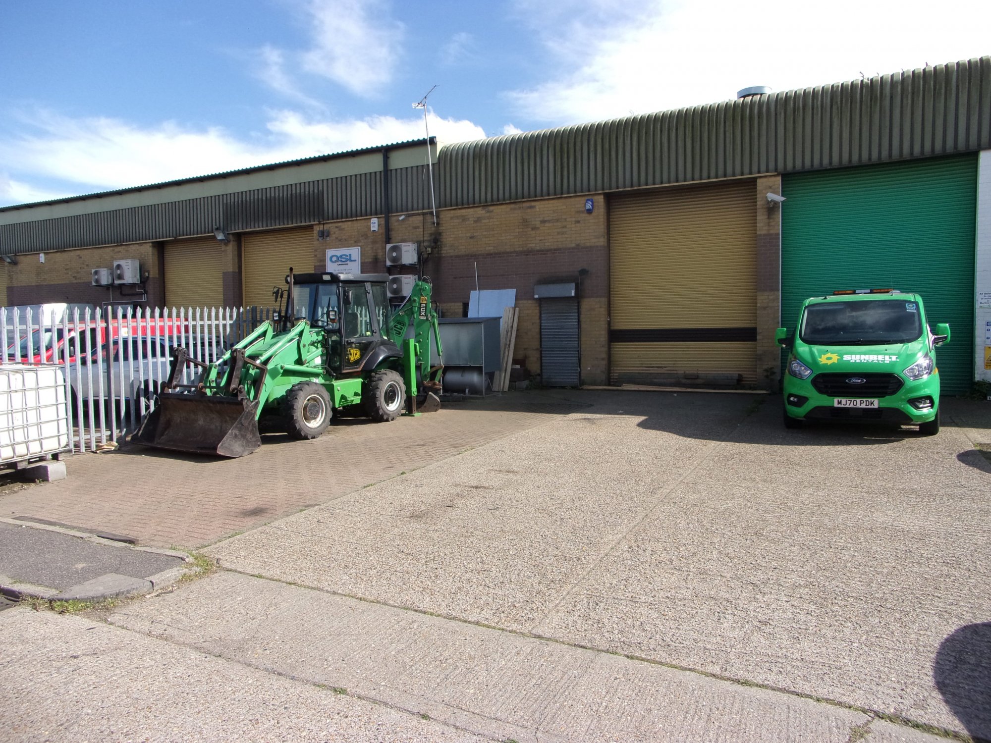 Unit D4 Star Business Centre Industrial/Warehouse unit with office